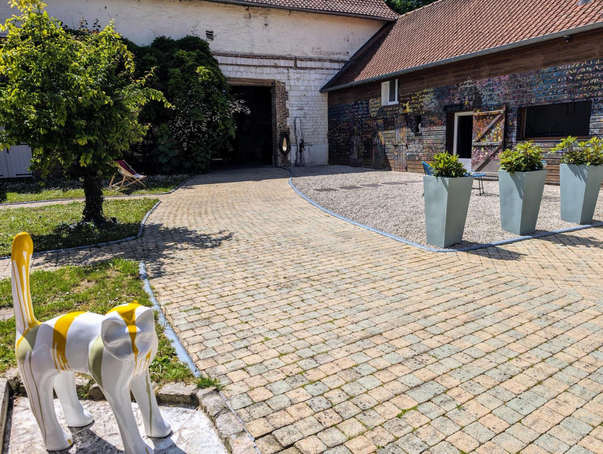 Le Relais Du Beffroi & Spa Saint-Riquier Zewnętrze zdjęcie