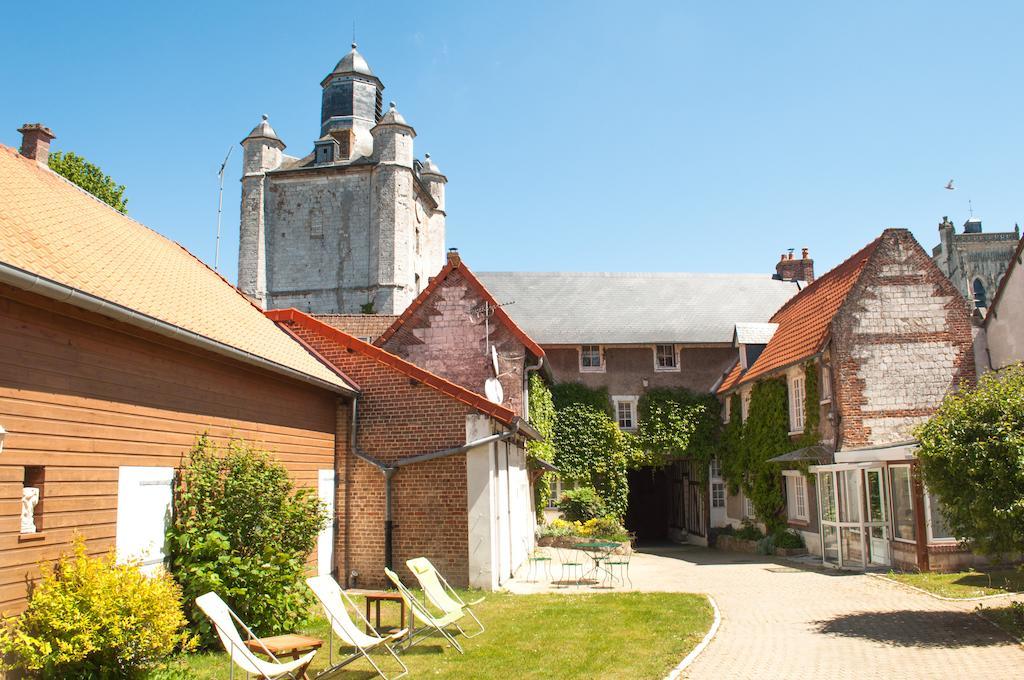 Le Relais Du Beffroi & Spa Saint-Riquier Zewnętrze zdjęcie
